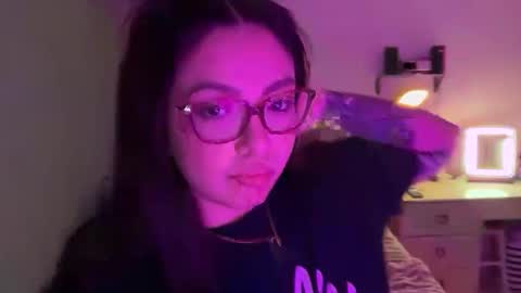 Pumpkin bunny online show from October 2025 01:31:01 AM