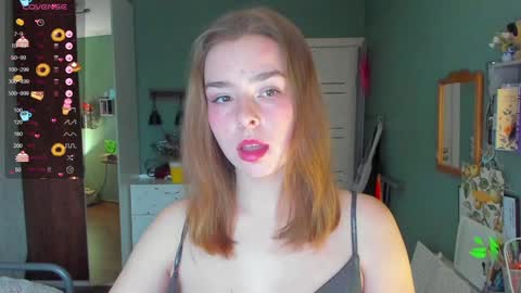 Snapshot of puoli chatting on January 2025 12:58:01 PM Polly online show from January 2025 12:58:01 PM