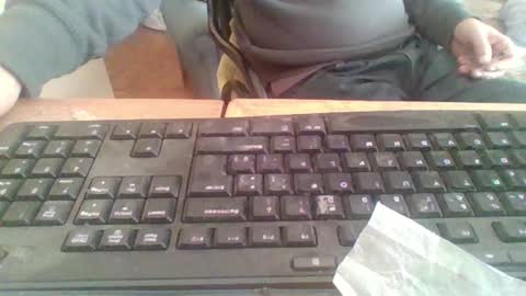 pup_y online show from November 2025 09:32:01 AM