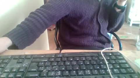 pup_y online show from November 2025 08:46:02 AM