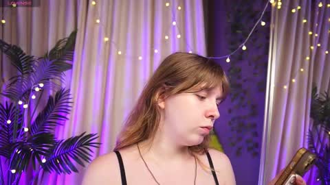 constant schedule Wednesday  Friday  Saturday  Sunday  The Rosemarie online show from September 2025 05:51:02 AM