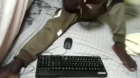 Pureblack  online show from February 2026 04:10:02 PM