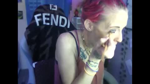 Purple2StayThnxxx online show from November 2025 03:44:01 PM