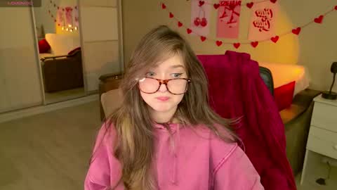 Bella online show from December 2025 05:35:02 AM