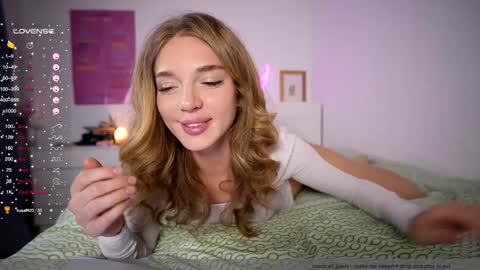 Snapshot of purple_baby chatting on January 2025 01:27:01 PM Sasha wait you here 6 of November. will celebrate my B- day online show from January 2025 01:27:01 PM