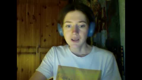 purple_cat55 online show from February 2025 01:22:02 PM