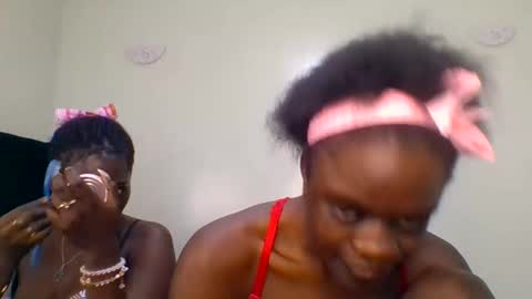 purple_honey1 online show from May 2026 04:15:01 PM