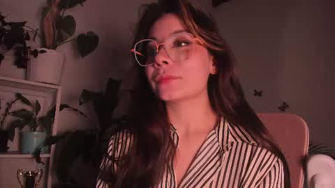 Snapshot of purple_opal chatting on July 2026 09:06:02 PM Vero online from Tuesday to Sunday online show from July 2026 09:06:02 PM