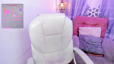 Anna  online show from December 2024 11:53:02 PM