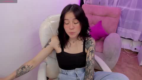 Anna  online show from January 2025 08:48:01 PM