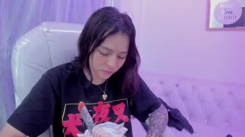 Anna  online show from February 2025 12:08:02 AM