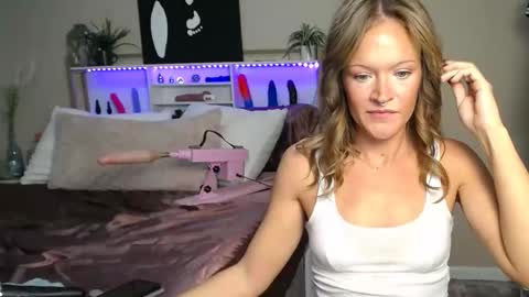 Purple online show from November 2025 10:45:02 AM