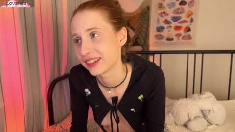 Francine online show from November 2025 08:55:01 PM