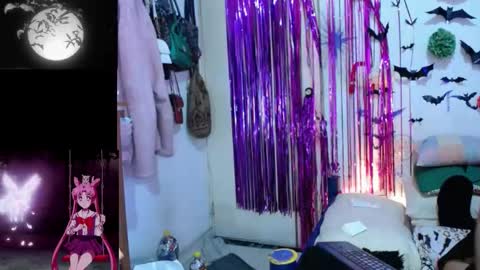 purplekattlyn online show from November 2025 07:21:01 PM