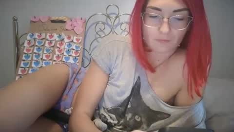 Snapshot of purplerainn69 chatting on February 2025 03:20:02 PM PurpleRainn69 Dina online show from February 2025 03:20:02 PM