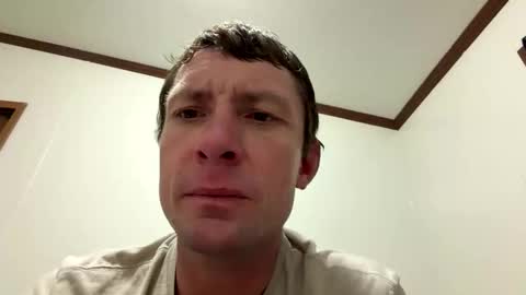 Snapshot of pussybountyhunterr chatting on May 2026 02:38:01 AM pussybountyhunterr online show from May 2026 02:38:01 AM