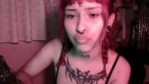 Katiux online show from November 2025 12:49:01 AM