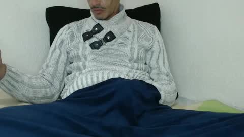 Snapshot of pussyhunterpt chatting on January 2025 10:07:02 PM Ruck Fules online show from January 2025 10:07:02 PM