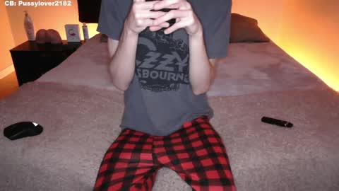 pussylover2182 online show from October 2025 03:15:02 AM