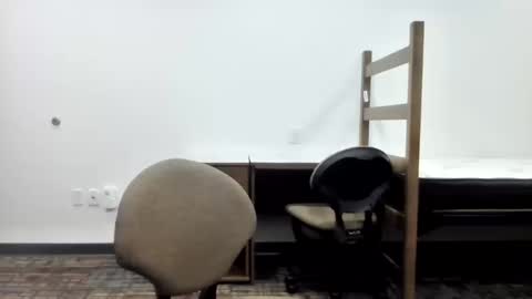 pussylover456782 online show from October 2025 06:56:01 AM