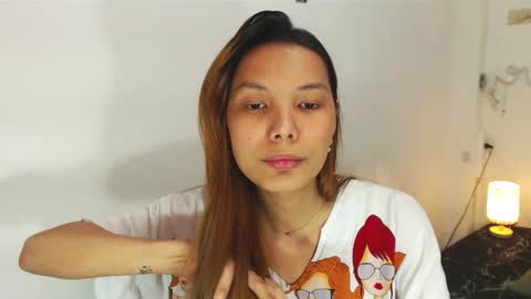 Snapshot of pussywetandwild chatting on December 2024 04:29:02 PM LHARA online show from December 2024 04:29:02 PM