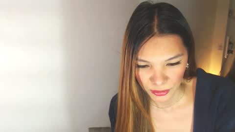 Snapshot of pussywetandwild chatting on December 2024 09:22:01 PM LHARA online show from December 2024 09:22:01 PM