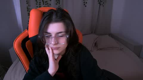 Ava online show from May 2026 04:23:02 PM