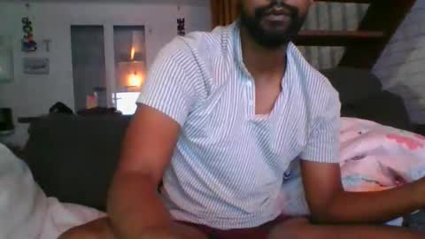 Python online show from September 2025 02:35:02 AM