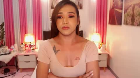 Queen Agatha online show from December 2024 12:54:02 PM