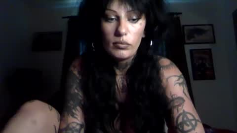 Snapshot of q_lawless_amber_rose chatting on July 2026 06:25:02 PM Amber Rose Q Lawless online show from July 2026 06:25:02 PM