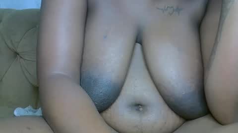 queeen online show from February 2026 05:27:01 PM