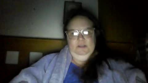 Snapshot of queen2118694 chatting on February 2026 10:45:01 AM naughty Queen online show from February 2026 10:45:01 AM