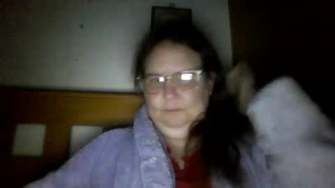 Snapshot of queen2118694 chatting on February 2026 11:29:02 AM naughty Queen online show from February 2026 11:29:02 AM