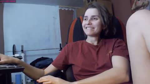 Lola online show from February 2025 06:44:01 PM