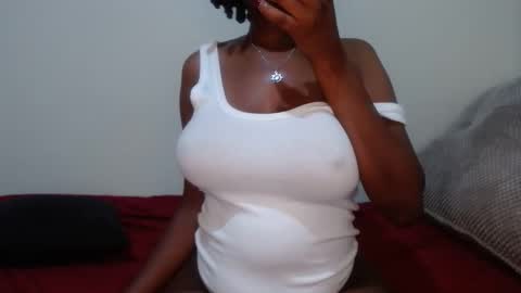 queen74890 online show from October 2025 01:39:02 AM