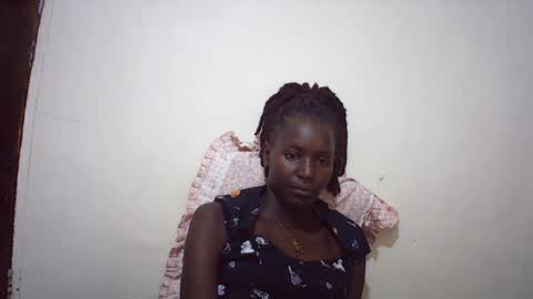 Snapshot of queen_0012 chatting on July 2026 03:58:01 PM asher online show from July 2026 03:58:01 PM