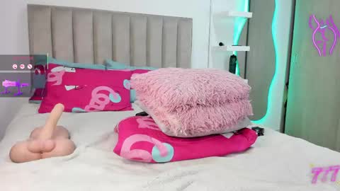  QUEEN ANTONELLA  online show from March 2026 12:15:01 AM