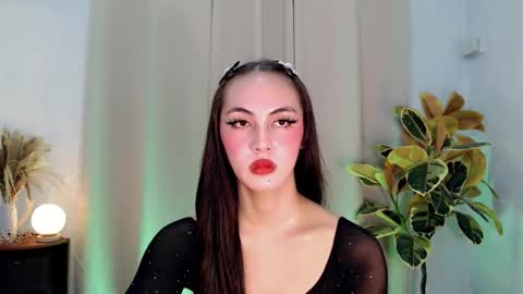 queen_danaya online show from April 2026 01:05:02 AM