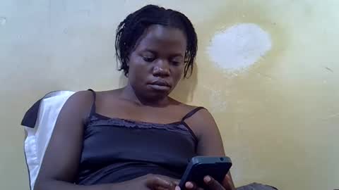 Snapshot of queen_darling3 chatting on December 2025 12:10:02 PM Gentrix online show from December 2025 12:10:02 PM