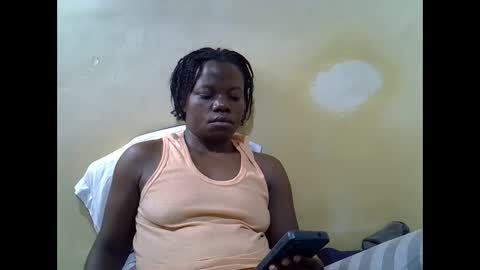 Snapshot of queen_darling3 chatting on December 2025 07:26:02 AM Gentrix online show from December 2025 07:26:02 AM