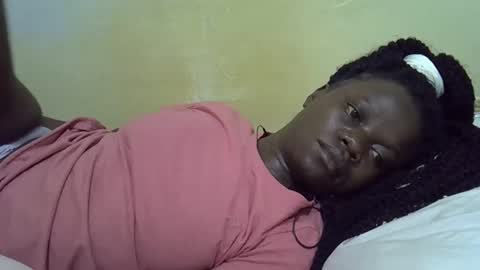 Snapshot of queen_darling3 chatting on January 2026 08:21:01 PM Gentrix online show from January 2026 08:21:01 PM