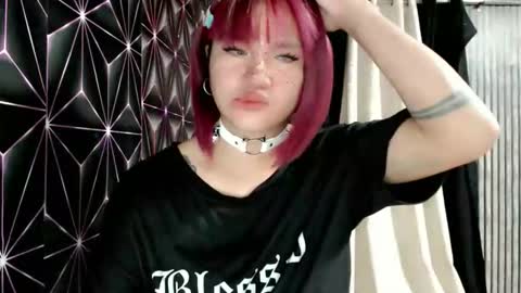 Snapshot of queen_elicktra chatting on May 2026 08:43:02 PM JOY online show from May 2026 08:43:02 PM