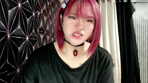 Snapshot of queen_elicktra chatting on June 2026 12:13:02 PM JOY online show from June 2026 12:13:02 PM