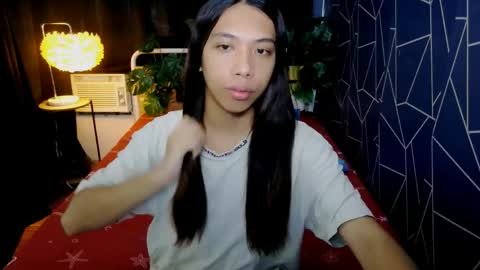 queen_gia online show from May 2026 04:29:01 AM