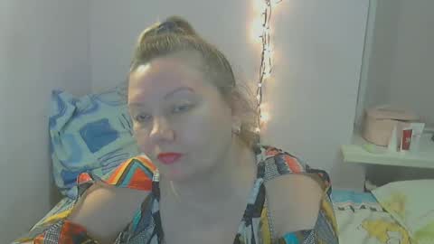 queen_jane8 online show from December 2024 03:08:01 PM