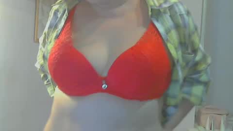 queen_jane8 online show from December 2024 01:24:01 PM