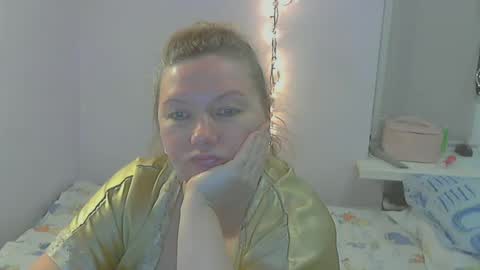 queen_jane8 online show from December 2024 09:52:01 PM
