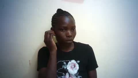 Snapshot of queen_joan chatting on February 2025 01:55:01 PM queen_joan online show from February 2025 01:55:01 PM