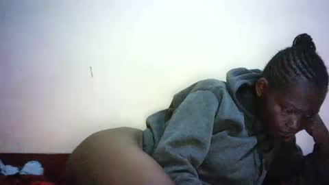 Snapshot of queen_joan chatting on February 2025 03:11:02 AM queen_joan online show from February 2025 03:11:02 AM