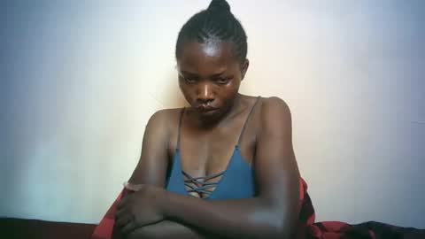Snapshot of queen_joan chatting on February 2025 06:15:02 AM queen_joan online show from February 2025 06:15:02 AM